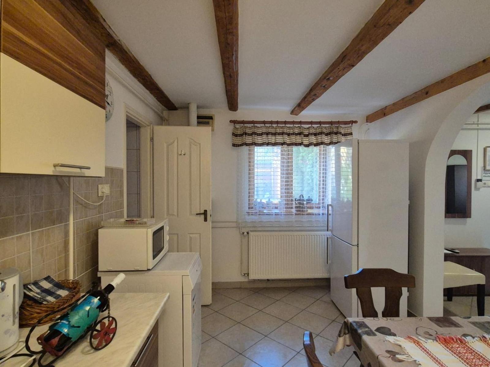 Szahara Vendeghaz Apartment Kerekegyháza Екстериор снимка